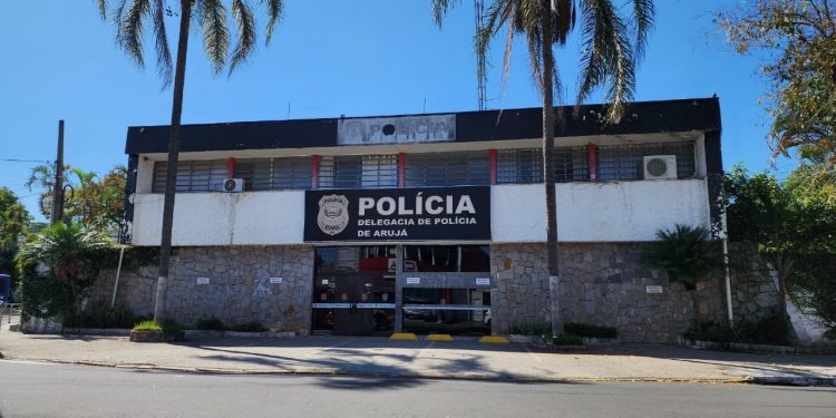 Homem morre após ser baleado na cabeça em Santa Isabel